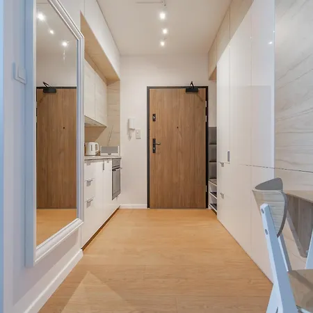 Glow Apartments, Slaska 12 Appartement *