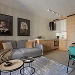 Glow Apartments, Slaska 12 Apartmán
