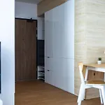 Glow Apartments, Slaska 12