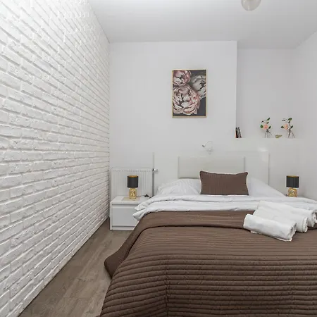 Glow Apartments, Slaska 12 Appartement *