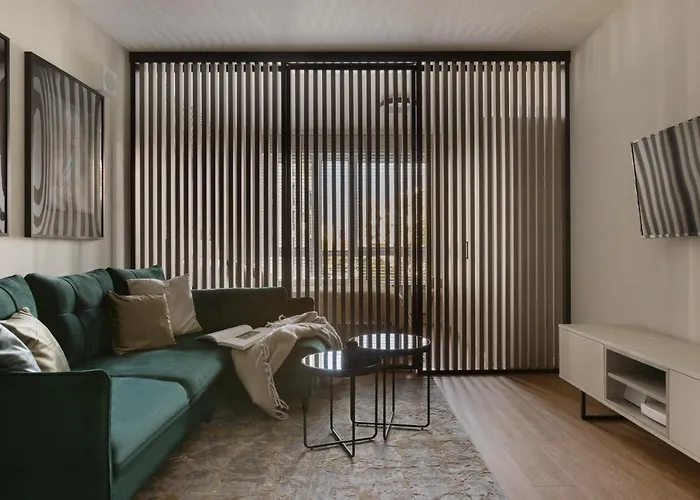 Апартаменты Glow Apartments, Slaska 12