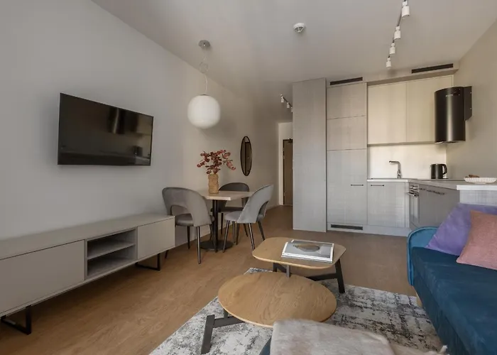 Glow Apartments, Slaska 12