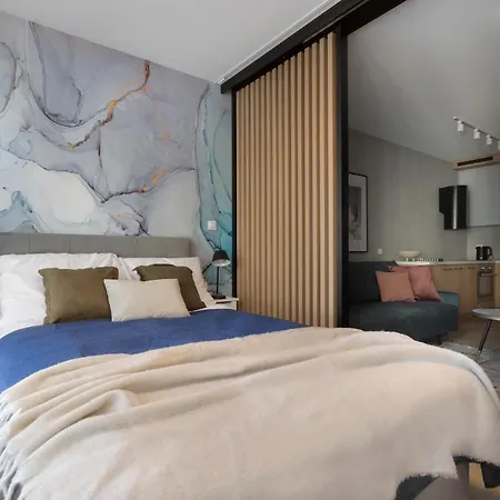 Glow Apartments, Slaska 12 아파트