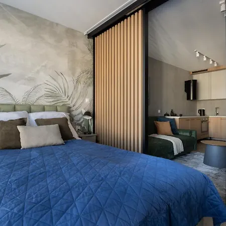 Glow Apartments, Slaska 12 아파트 *